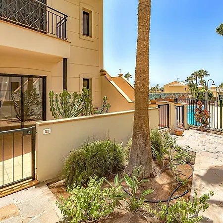 Апартаменти Bamboo Адехе